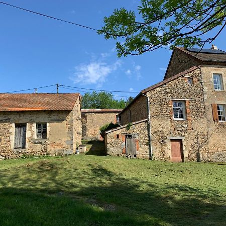 Villa Busset Liages situé dans le Bourbonnais jusqu’à 6 personnes Extérieur photo