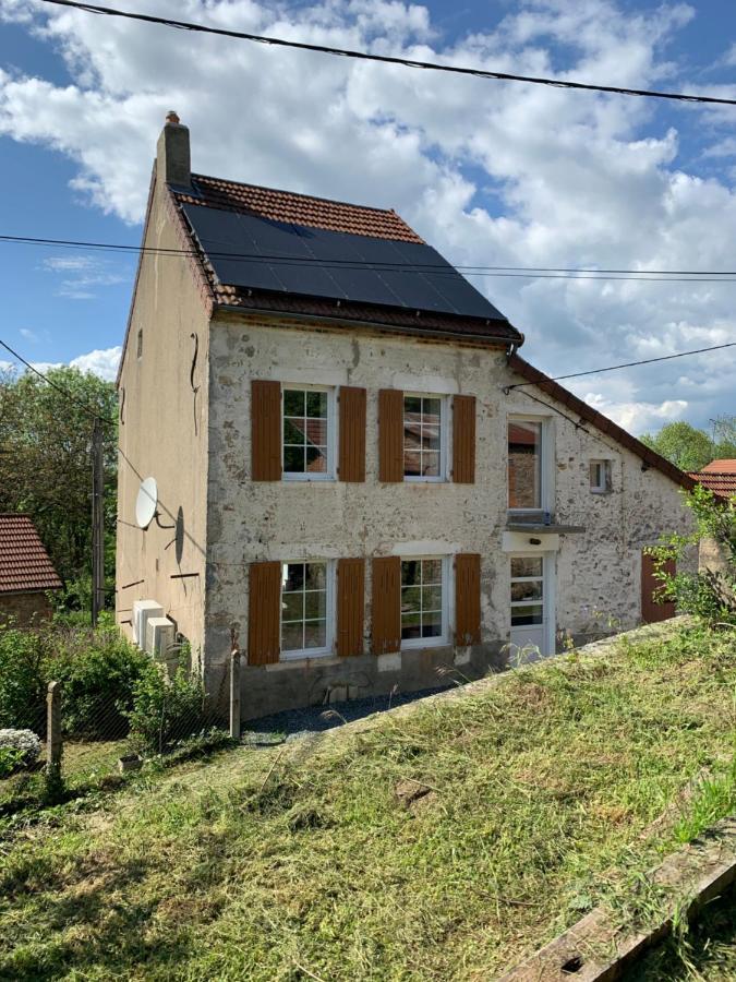 Villa Busset Liages situé dans le Bourbonnais jusqu’à 6 personnes Extérieur photo